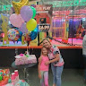 Meet your Posher, Lindsey